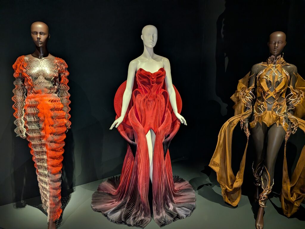 pxl 20250927 104100811